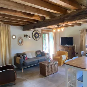 Guest house Le Clos St Georges, Entraygues-sur-Truyere